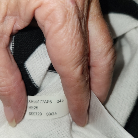 NWT Michael/Michael Kors Black/White Stripe Cardigan Gold Logo Buttons Size XL - Picture 10 of 11